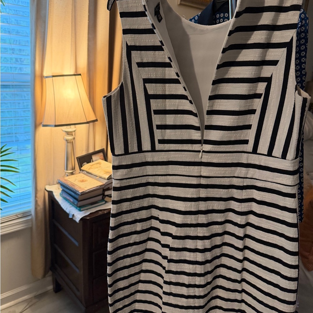 Ann Taylor Petite Black and White Top with Label Detail